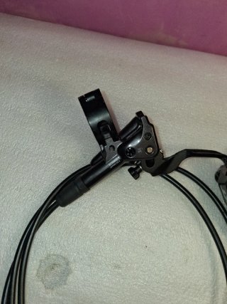 Freno trasero Shimano XT M8120