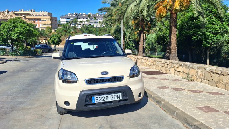 KIA Soul 1600CRDI 130cv impoluto - foto 1