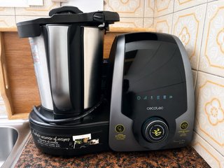 Cecotec Mambo 8590 Completa + Accesorios