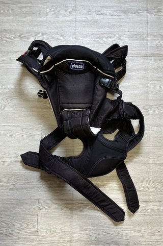 Mochila Portabebés Chicco Negra