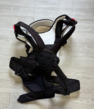 Mochila Portabebés Chicco Negra
