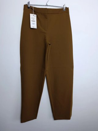 Traje de chaqueta y pantalón Zara