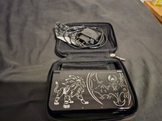 Nintendo 3DS XL New Negra edición Sol y Luna