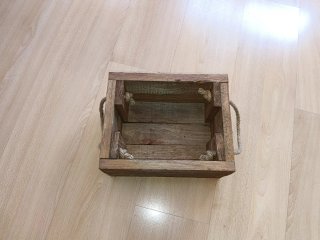 Caja de madera rústica