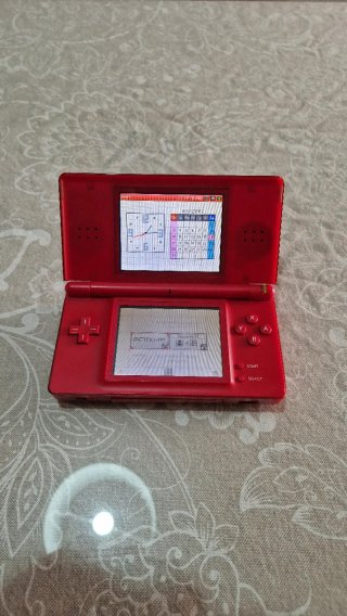 Nintendo DS Lite Roja + Mario party DS