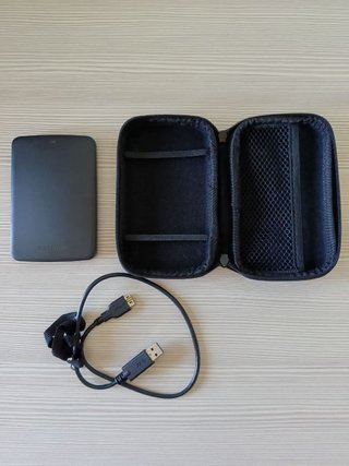 Disco Duro Toshiba Canvio 1TB USB 3.0 + Funda