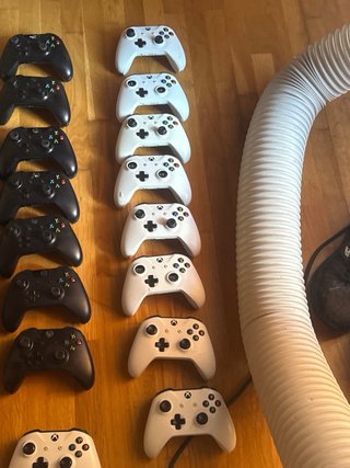 Lote 22 Mandos Xbox One/One S (Piezas)
