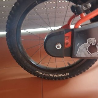 Bicicleta infantil naranja Btwin