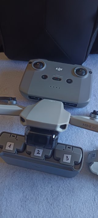 DJI Mini 4K Fly More Combo con garantía