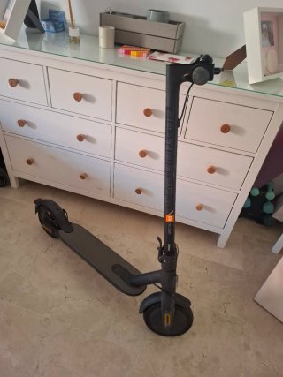 Patinete Eléctrico Xiaomi Essential como nuevo!