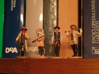 Soldatini Western - Nativi Americani e Cowboy