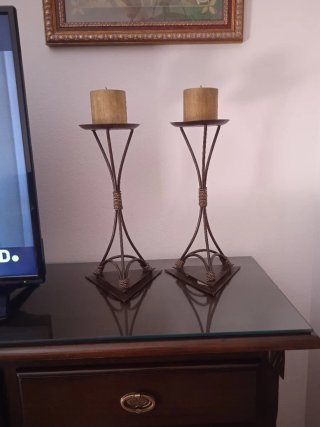 Pack 2 Candelabros Metálicos Dorados