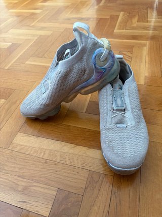 Nike VaporMax Talla 42 Beige Multicolor