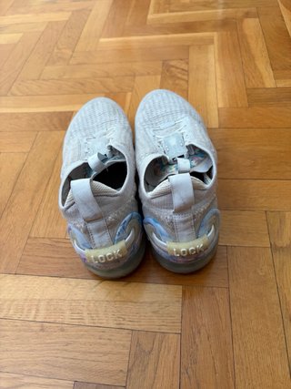Nike VaporMax Talla 42 Beige Multicolor