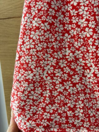 Camiseta tirantes estampado flores