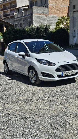Ford Fiesta  automático