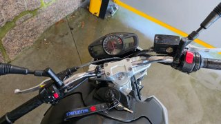 Suzuki GSR 600 Negra/Gris