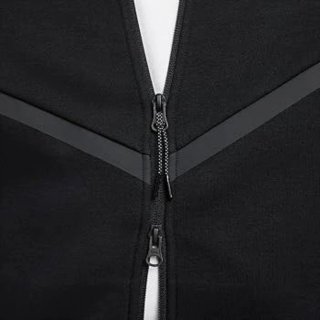 Chaqueta Nike Tech Negra