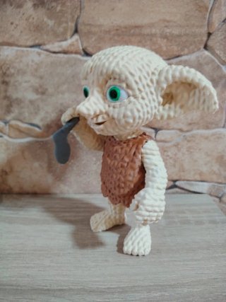 Figura Dobby estilo crochet