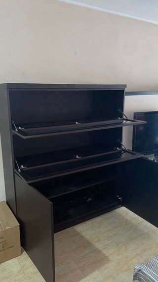 Mueble buffet comedor con vitrina
