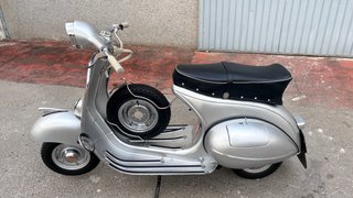 Vespa Plata Scooter Clásica modelo 125 S