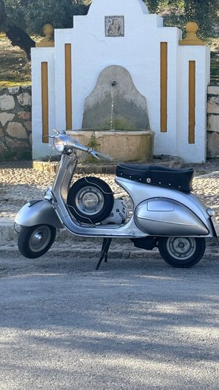 Vespa Plata Scooter Clásica modelo 125 S