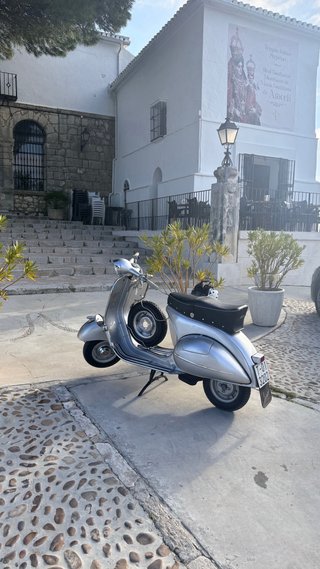 Vespa Plata Scooter Clásica modelo 125 S