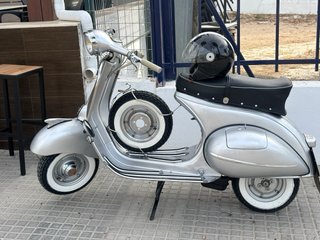 Vespa Plata Scooter Clásica modelo 125 S