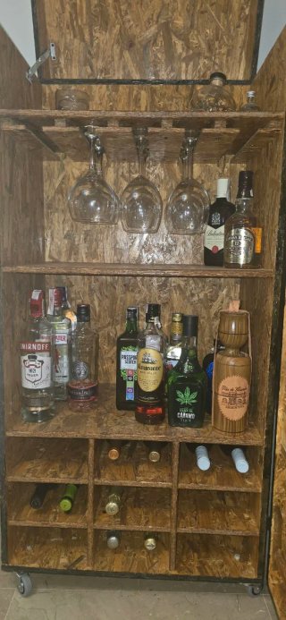 Baúl Bar Artesanal