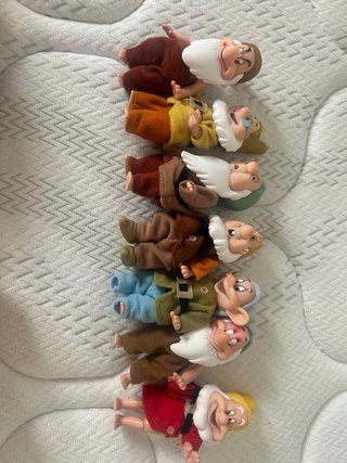 Conjunto Muñecas Mini Disney Princesas ,enanitos