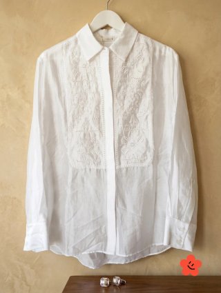 Camisa Zara bordada blanca