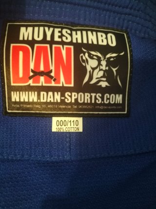 Kimono Dan azul niño talla 110 a estrenar