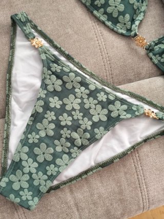 Bikini verde floral talla M