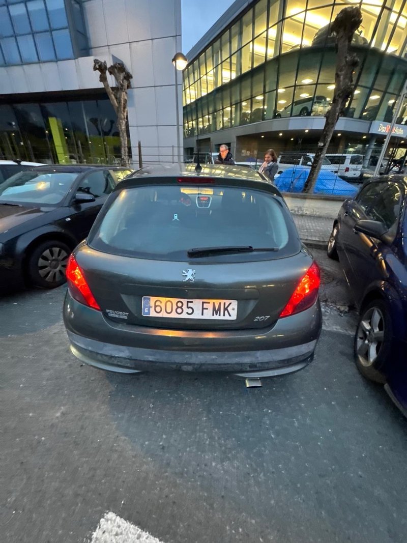 Peugeot 207 2007 - foto 1