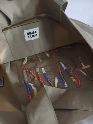 Bolso Tote Beige y Multicolor