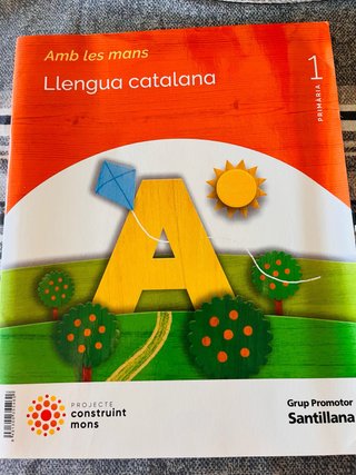 Libro Amb les mans llengua catalana 1 primaria