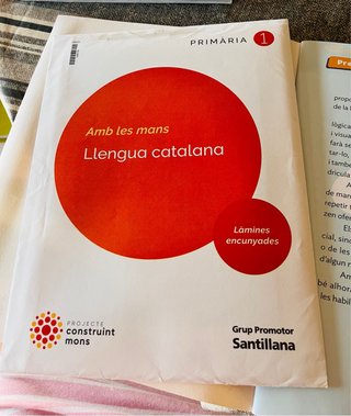 Libro Amb les mans llengua catalana 1 primaria