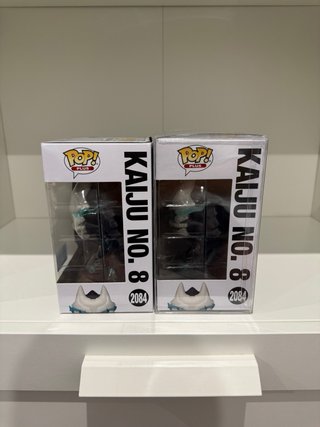 Lote 2 Funko Pop Kaiju No. 8 2084 regular y chase