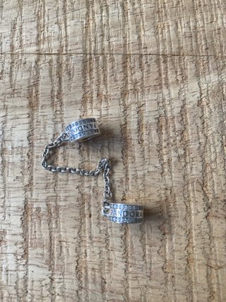 Pulsera de seguridad Pandora plata