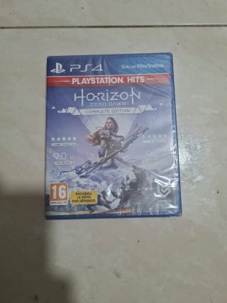Horizon Zero Dawn Complete Edition PS4