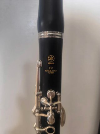 Clarinete Yamaha YCL-255S/ID. 2 años de garantía.