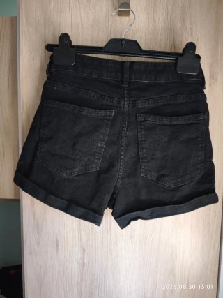 Lote 2 Pantalones Cortos Bershka Talla 38