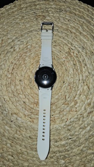 Samsung Galaxy Watch4 Classic Plata 42mm