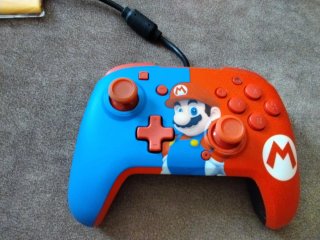 Nintendo Switch azul y rojo.precio negociable