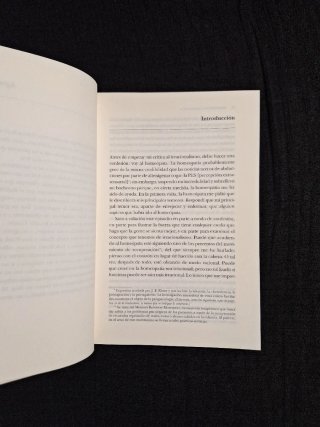 Wendy Kaminer. Durmiendo con extraterrestres