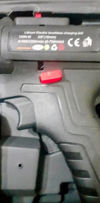 Trapano avvitatore 48VF Li-Ion con cassetta