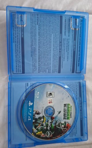 Plants vs Zombies Garden Warfare PS4