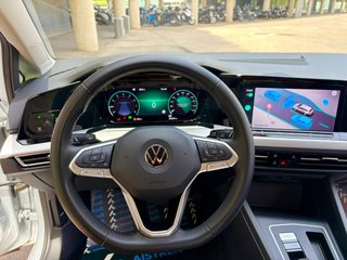Volkswagen Golf Life 1.0 eTSI 81kW (110CV) DSG Variant