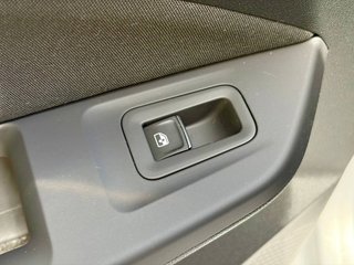 Volkswagen Golf Life 1.0 eTSI 81kW (110CV) DSG Variant