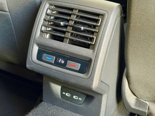 Volkswagen Golf Life 1.0 eTSI 81kW (110CV) DSG Variant